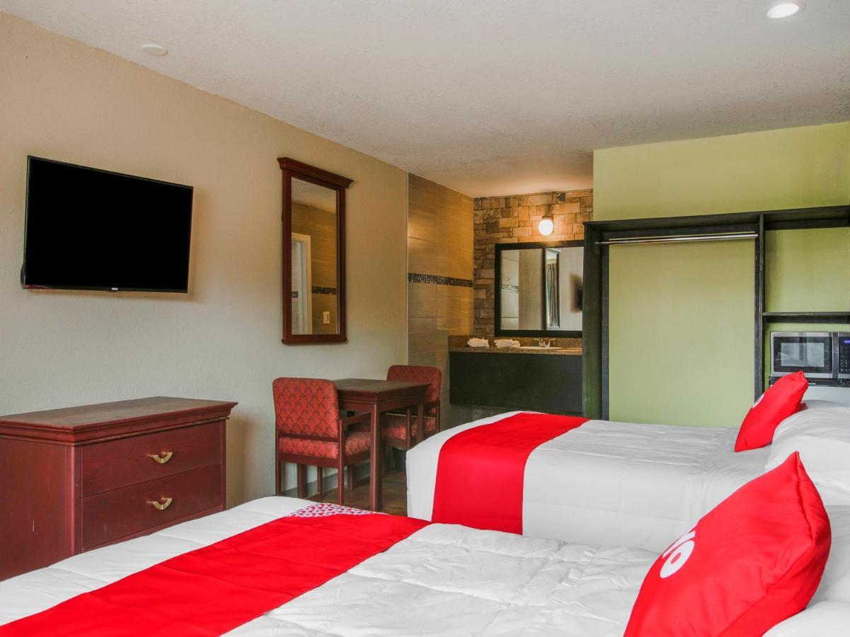 Hotel Oyo Superior Budget Bartow