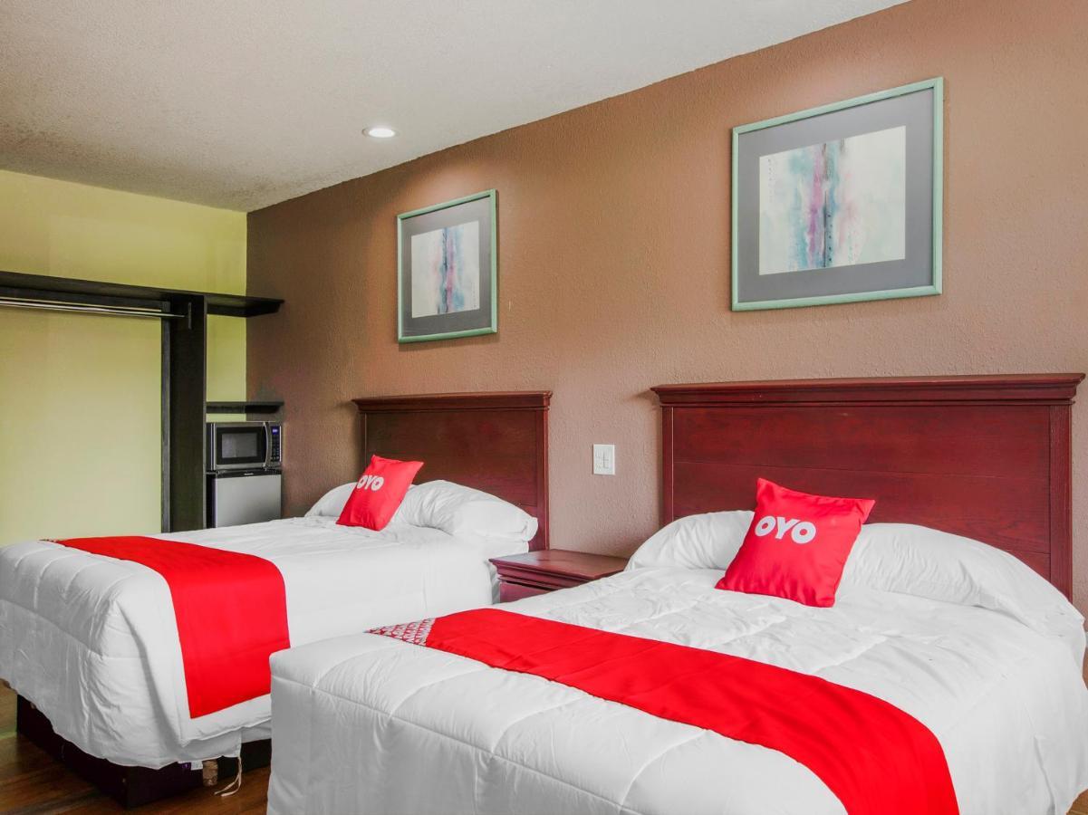 Oyo Superior Budget Hotel 2*