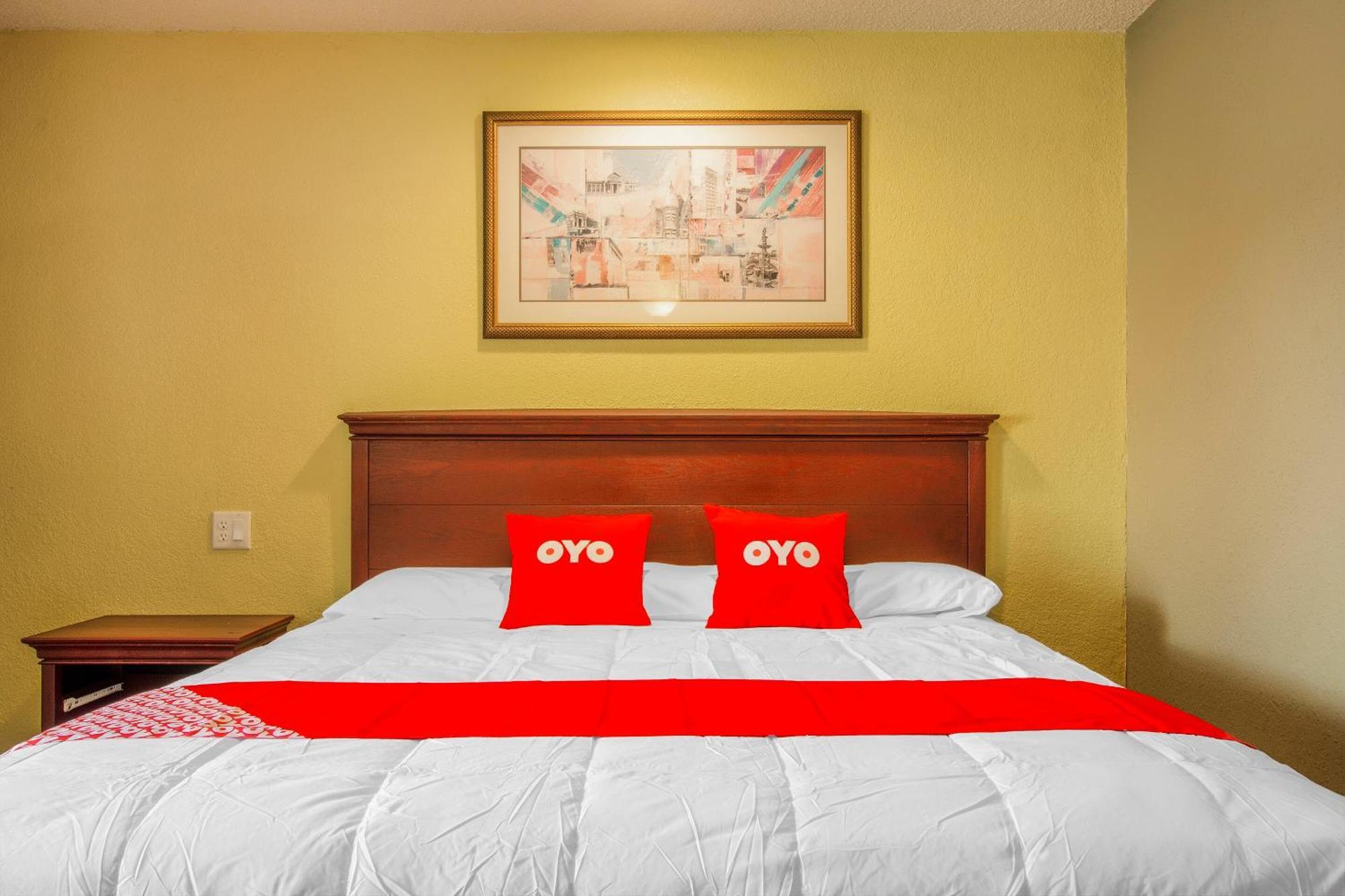 Oyo Superior Budget Hotel