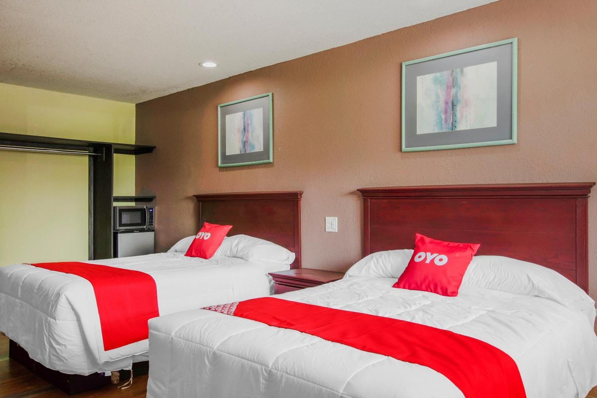 Oyo Superior Budget Hotel 2*