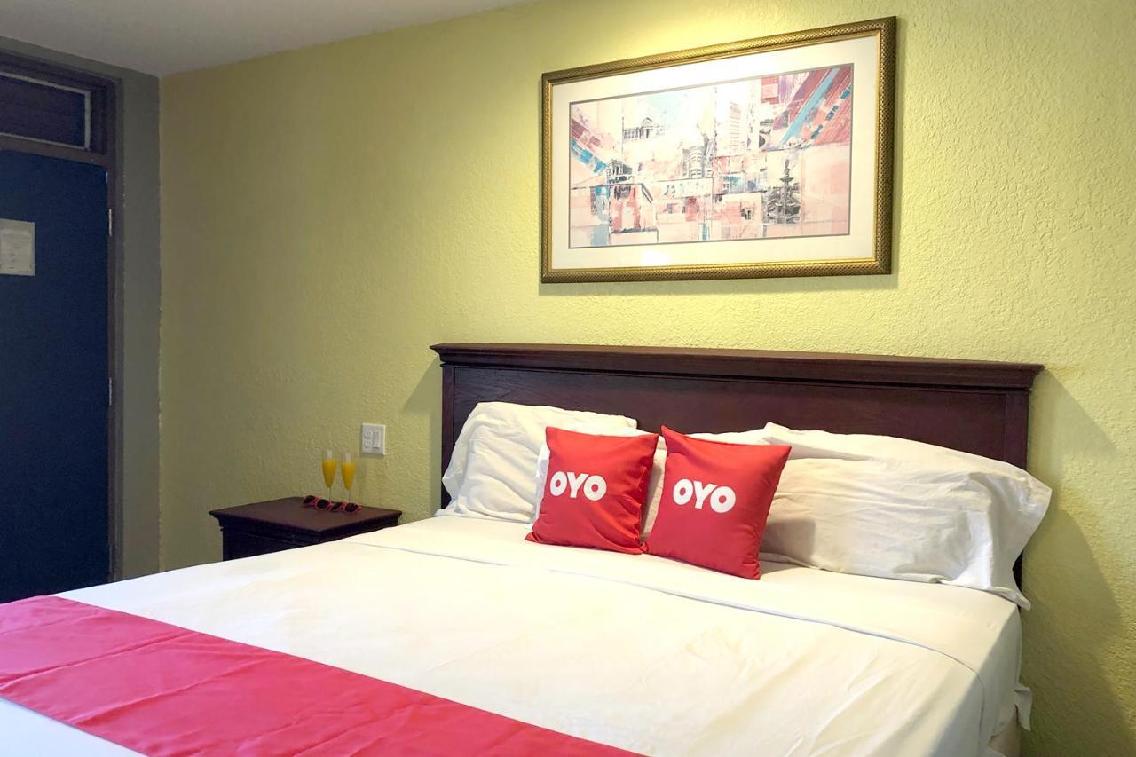 Oyo Superior Budget Hotel 2*